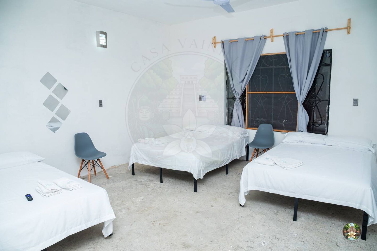 Habitación principal con camas matrimoniales